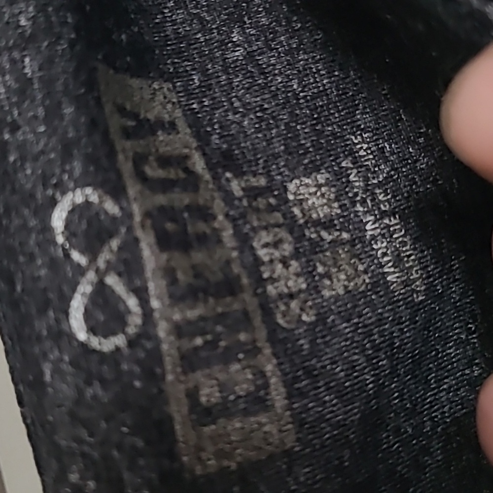 Shorts - Picture 4 of 4